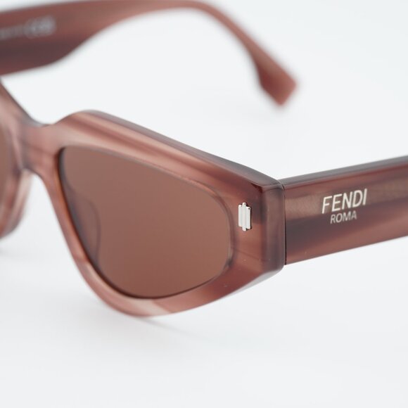 Fendi FE40163U 74S Sunglasses Striped Pink Cat Eye Frame, Red Lenses main image 4
